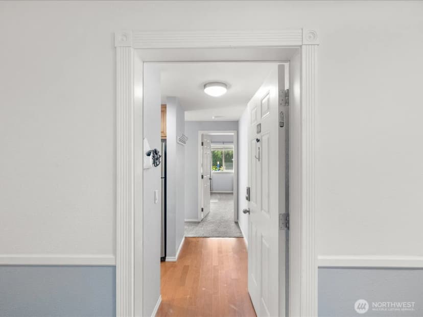 Property photo for 14300 32nd Avenue Ne #408, Seattle photo 15