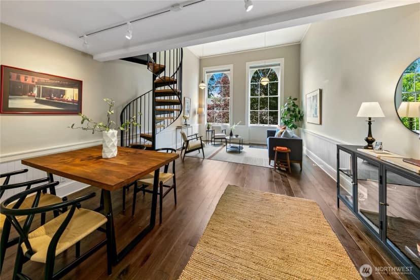 Property photo for 1401 5th Avenue W #306, Seattle photo 10