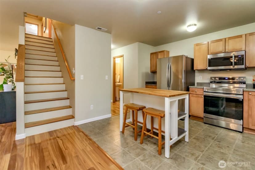 Property photo for 21648 Se 297th Terrace, Kent photo 6