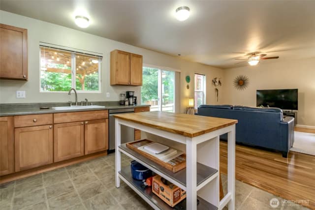 Property photo for 21648 Se 297th Terrace, Kent photo 5