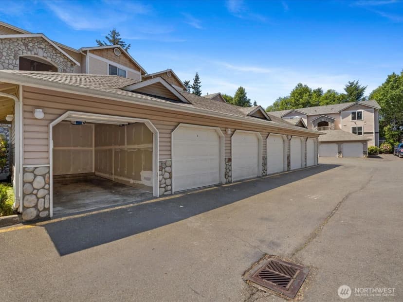 Property photo for 11518 12th Avenue W #d304, Everett photo 29