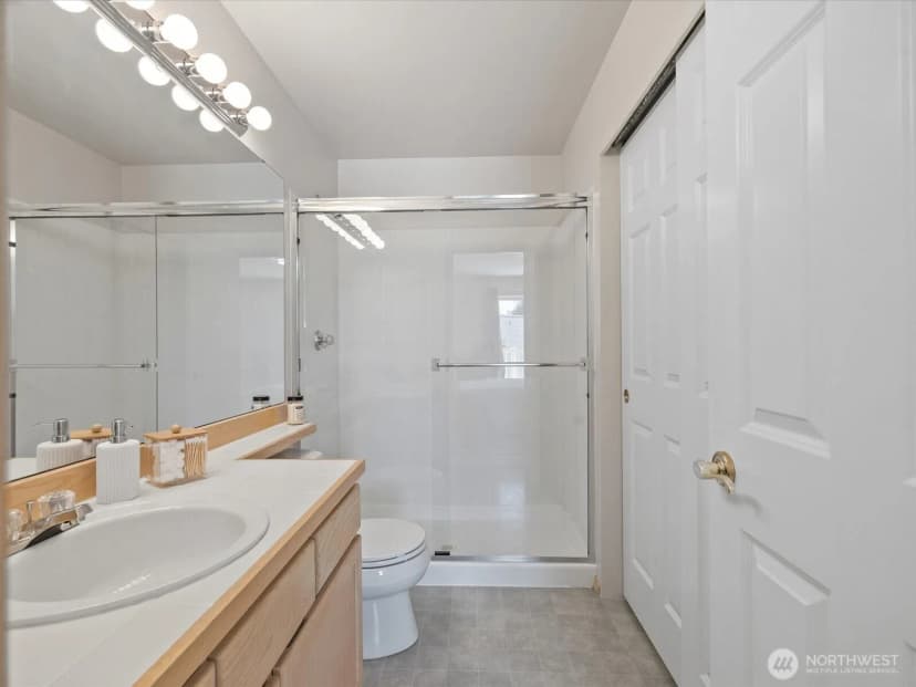 Property photo for 11518 12th Avenue W #d304, Everett photo 20