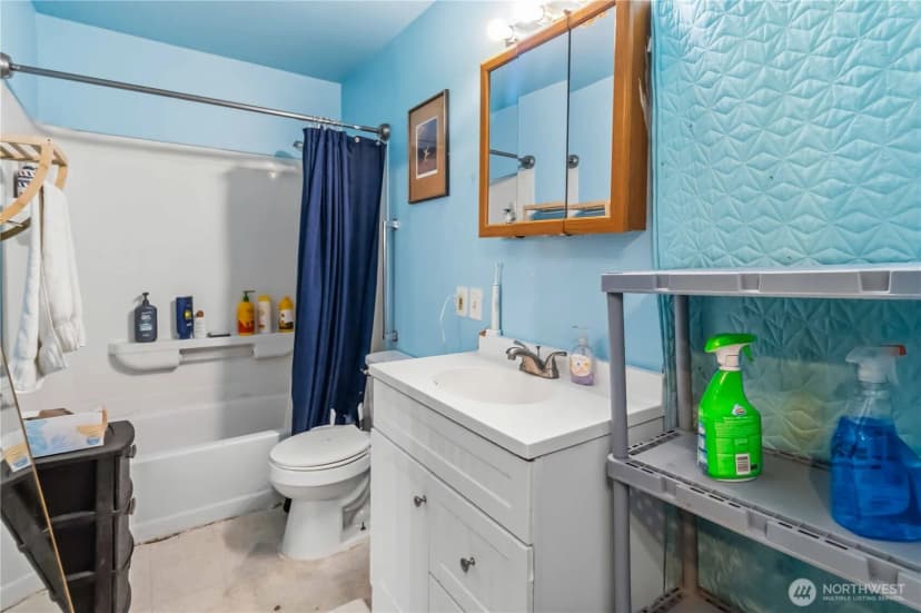 Property photo for 16204 Se 116th Street, Renton photo 12
