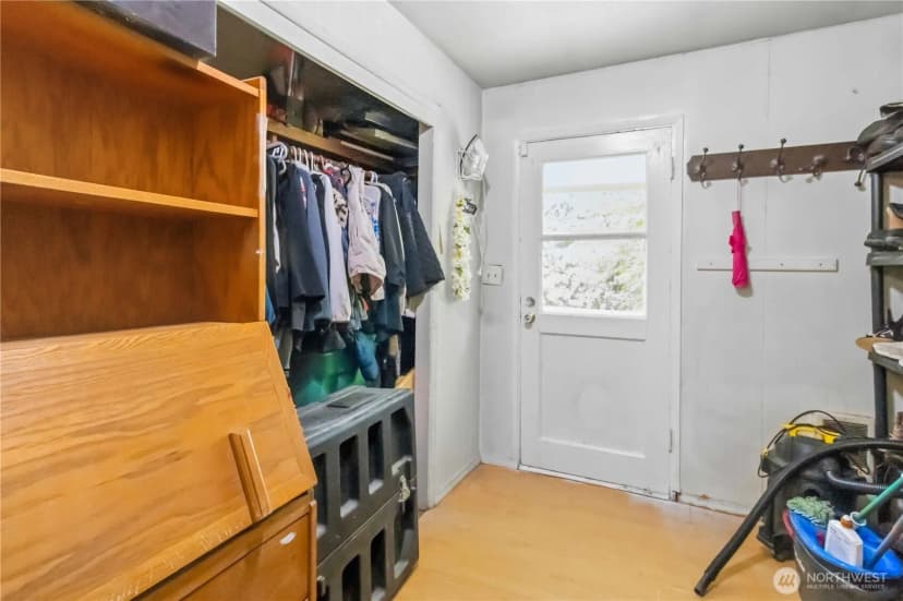 Property photo for 16204 Se 116th Street, Renton photo 10