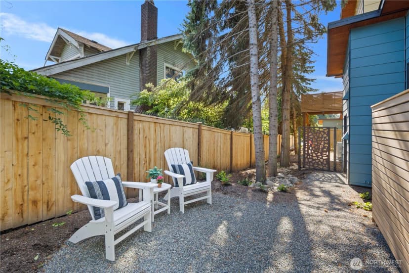 Property photo for 8627 30th Avenue Sw, Seattle photo 21