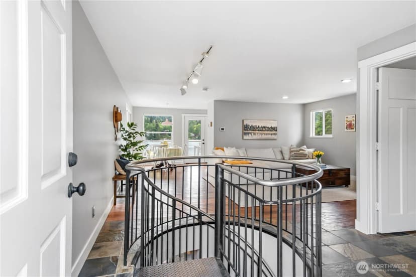 Property photo for 18288 S West View Road, Mount Vernon photo 6