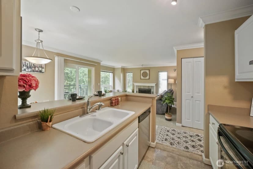Property photo for 31500 33rd Place Sw #c204, Federal Way
