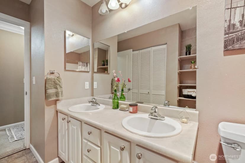 Property photo for 31500 33rd Place Sw #c204, Federal Way photo 16