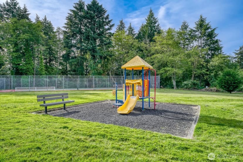 Property photo for 31500 33rd Place Sw #c204, Federal Way photo 30