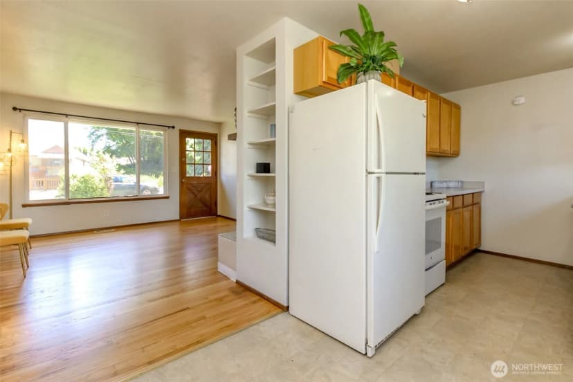 Property photo for 759 3rd Avenue N, Kent photo 10