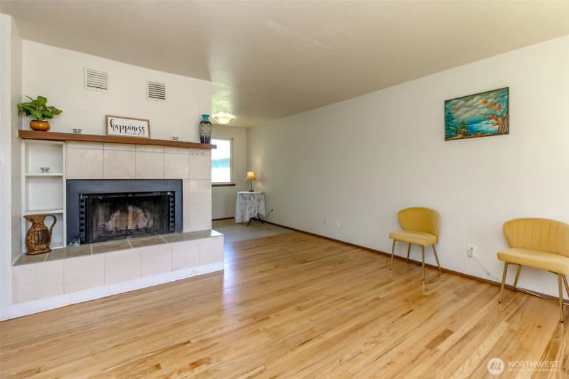 Property photo for 759 3rd Avenue N, Kent photo 6