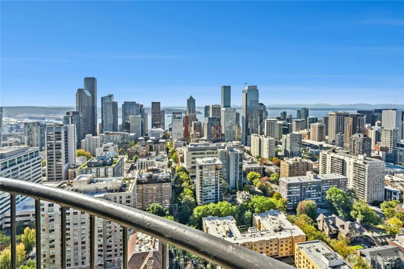 Property photo for 1301 Spring Street #8b, Seattle photo 23
