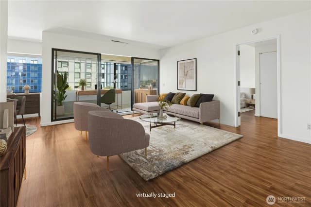 Property photo for 1301 Spring Street #8b, Seattle photo 3