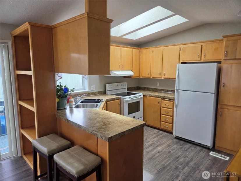 Property photo for 3702 Hunt Street Nw #30, Gig Harbor photo 9