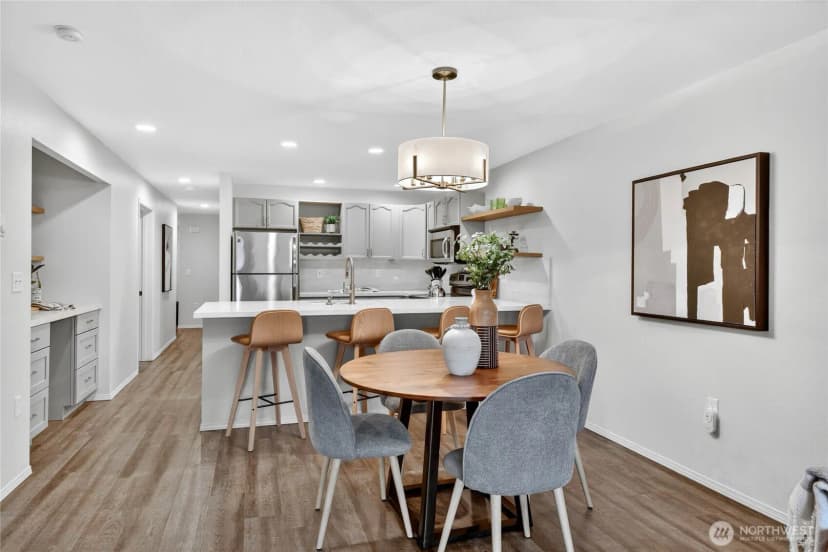 Property photo for 4457 44th Avenue Sw #101, Seattle photo 11