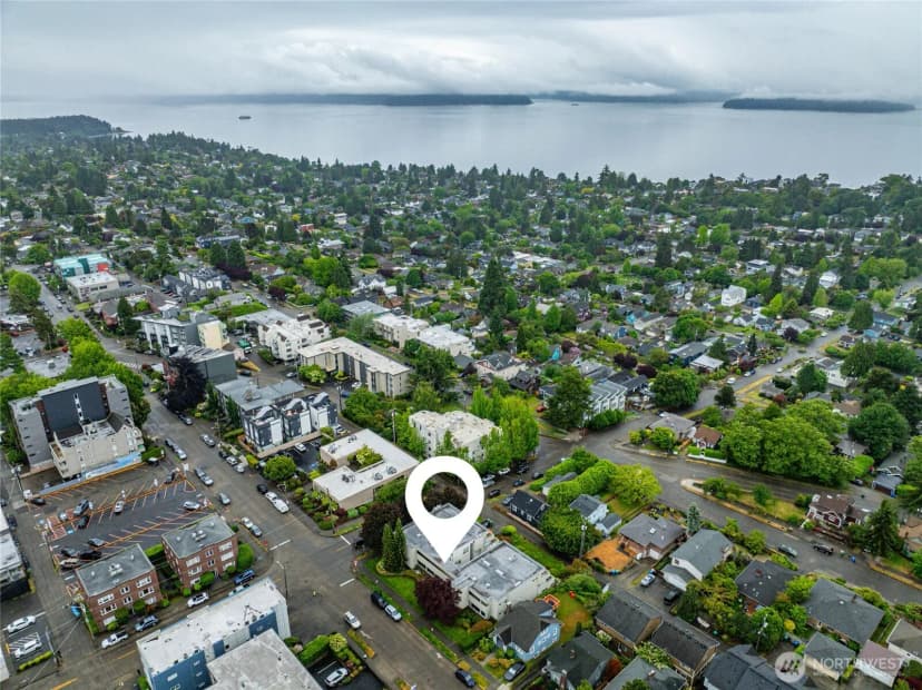 Property photo for 4457 44th Avenue Sw #101, Seattle photo 35