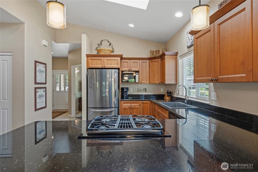 Property photo for 1813 Cedar Springs Lane, Anacortes photo 8