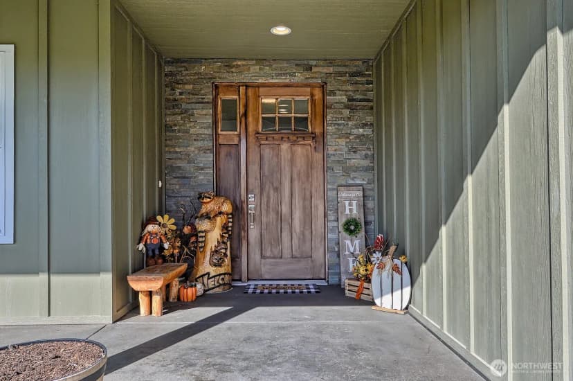 Property photo for 19443 Oakleaf Lane, Sedro Woolley photo 4