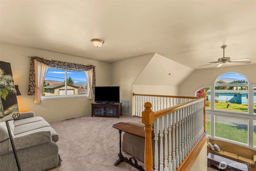 Property photo for 2509 Nw Boston Avenue, East Wenatchee photo 12