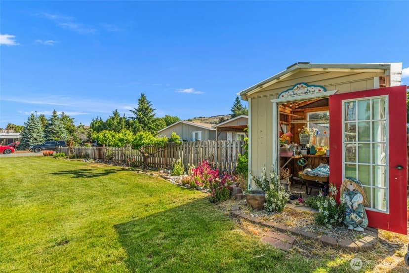 Property photo for 2509 Nw Boston Avenue, East Wenatchee photo 33