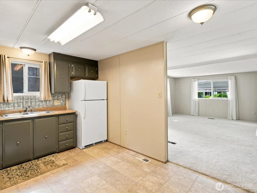 Property photo for 1415 84th Street Se #126, Everett photo 20