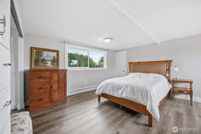 Property photo for 108 W Bartlett Road, Lynden photo 25
