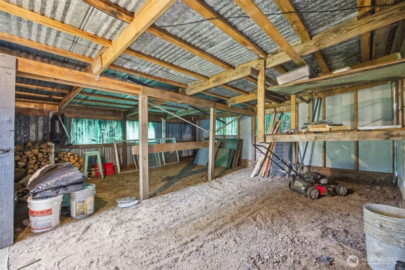 Property photo for 108 W Bartlett Road, Lynden photo 34