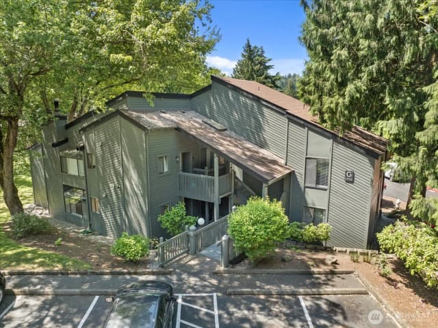 Property photo for 10015 Ne 123rd Street #g-a, Kirkland