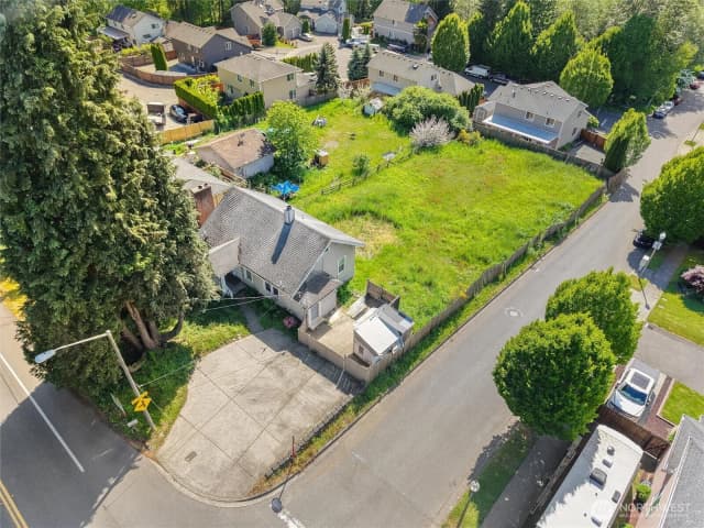 Property photo for 26801 108t Avenue Se, Kent photo 5