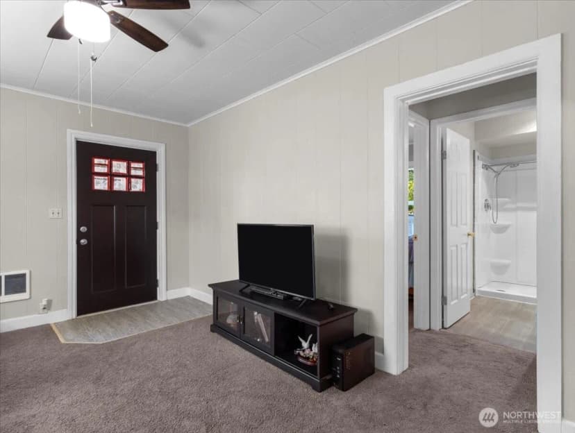 Property photo for 3053 Garfield Street, Longview photo 9