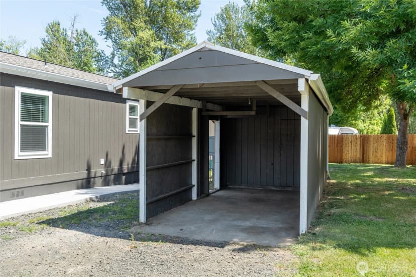 Property photo for 102 Sir Lancelot Way, Castle Rock photo 33