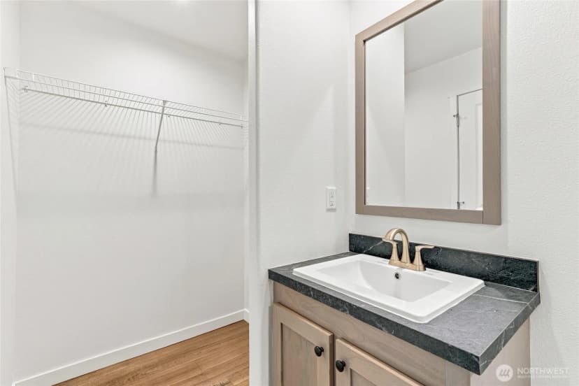Property photo for 102 Sir Lancelot Way, Castle Rock photo 20