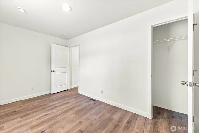 Property photo for 102 Sir Lancelot Way, Castle Rock photo 27