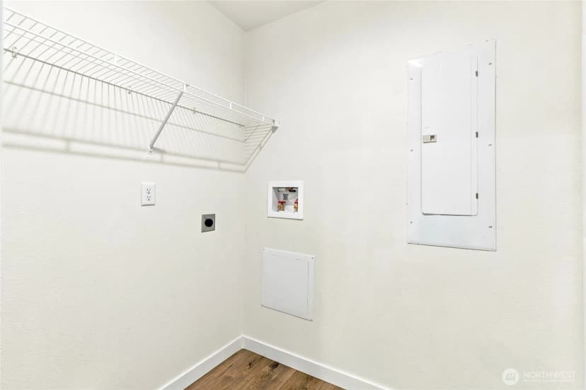 Property photo for 102 Sir Lancelot Way, Castle Rock photo 14