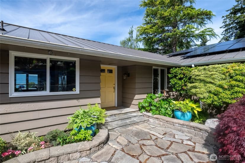 Property photo for 418 Briar Road, Bellingham photo 7