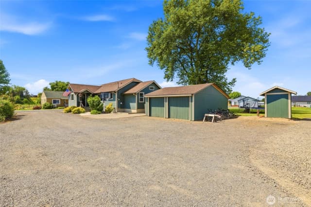 Property photo for 428 Sw 12th Street, College Place photo 3
