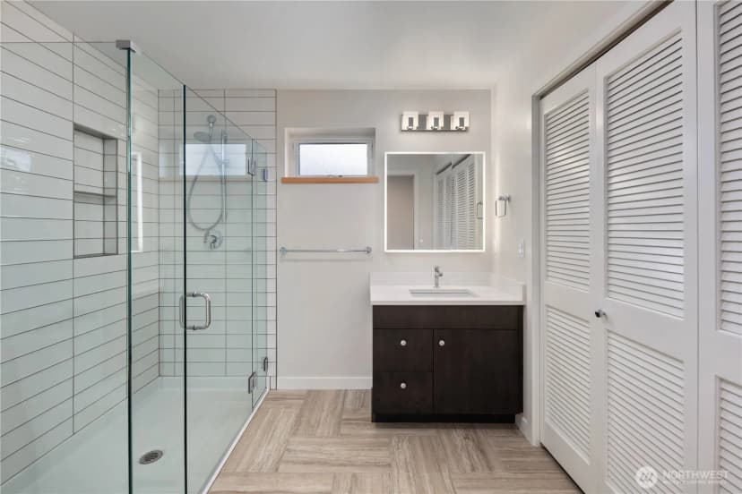 Property photo for 8623 30th Avenue Sw, Seattle photo 6
