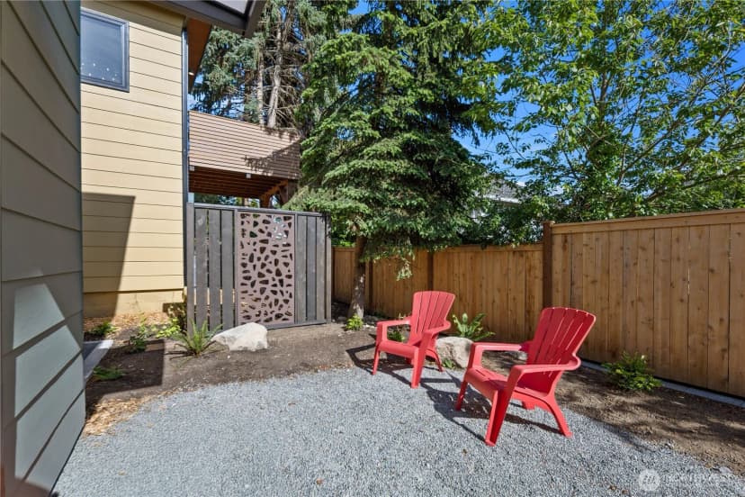 Property photo for 8623 30th Avenue Sw, Seattle photo 10