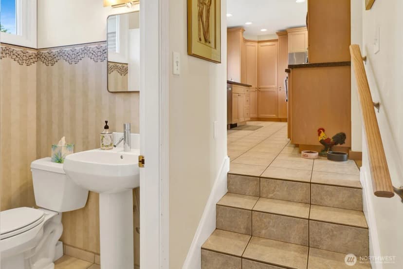 Property photo for 5279 Cherry Tree Lane, Blaine photo 19