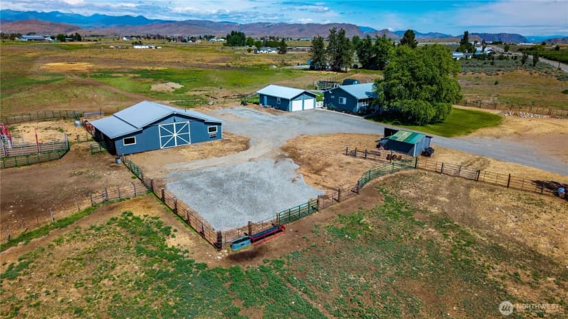 Property photo for 225 Robinson Canyon Road, Omak photo 9