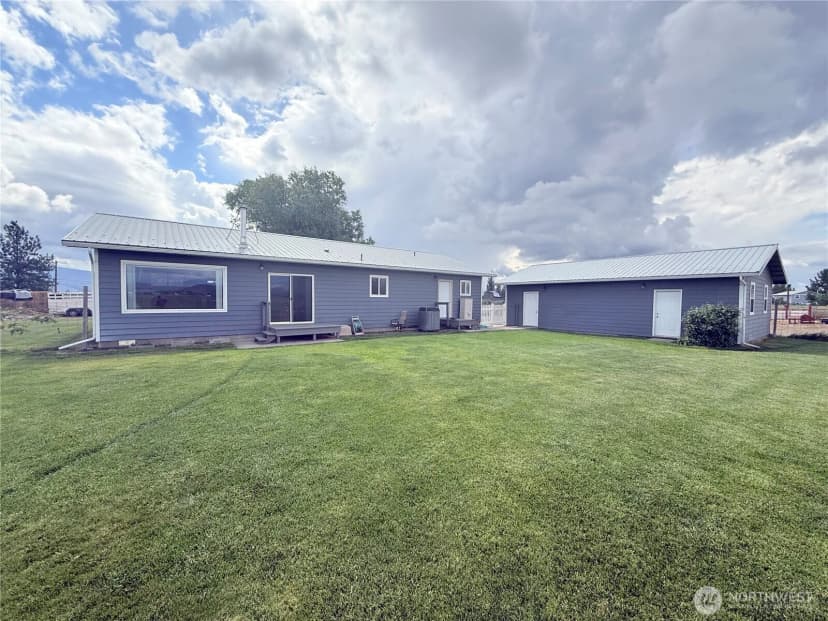 Property photo for 225 Robinson Canyon Road, Omak photo 12