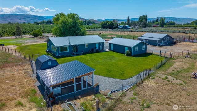 Property photo for 225 Robinson Canyon Road, Omak photo 2