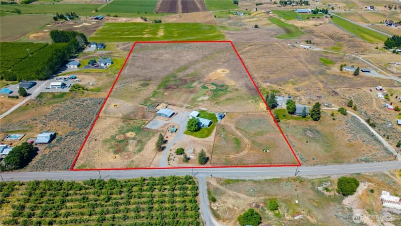 Property photo for 225 Robinson Canyon Road, Omak photo 11