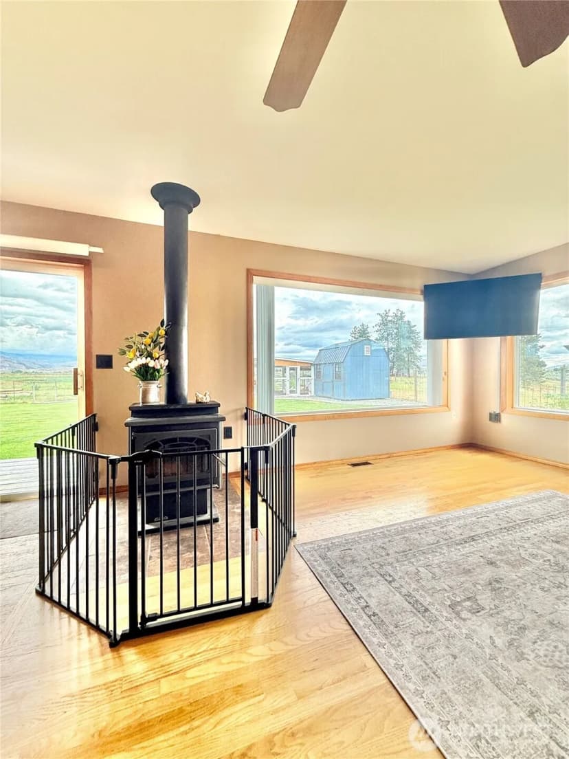 Property photo for 225 Robinson Canyon Road, Omak photo 25