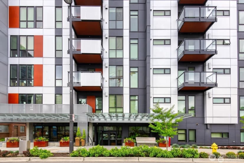 Property photo for 1085 103rd Avenue Ne #526, Bellevue photo 18