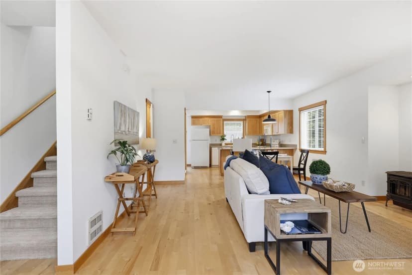 Property photo for 1368 Stonecress Lane Ne, Bainbridge Island photo 8