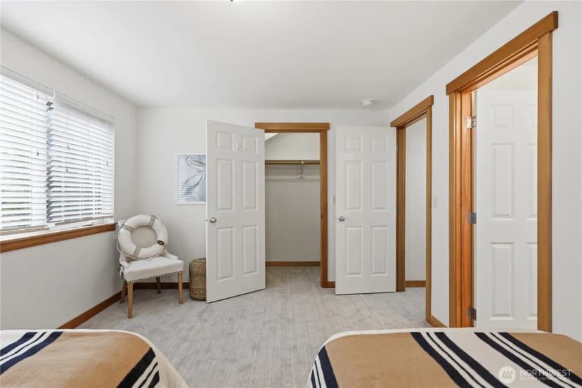 Property photo for 1368 Stonecress Lane Ne, Bainbridge Island photo 24