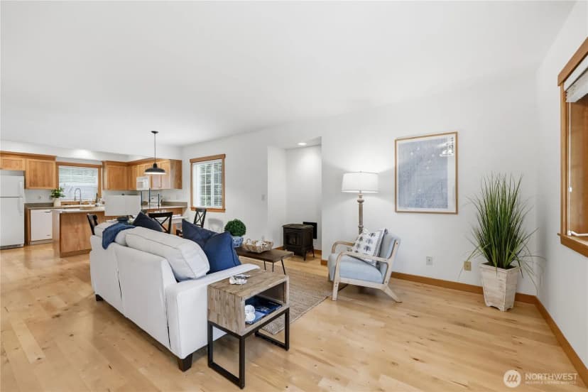 Property photo for 1368 Stonecress Lane Ne, Bainbridge Island photo 9