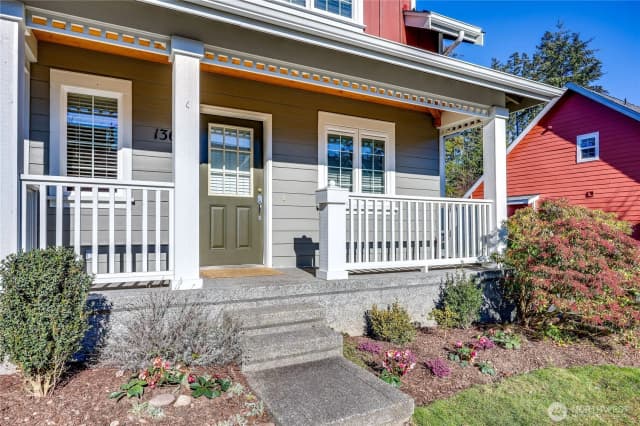 Property photo for 1368 Stonecress Lane Ne, Bainbridge Island photo 4