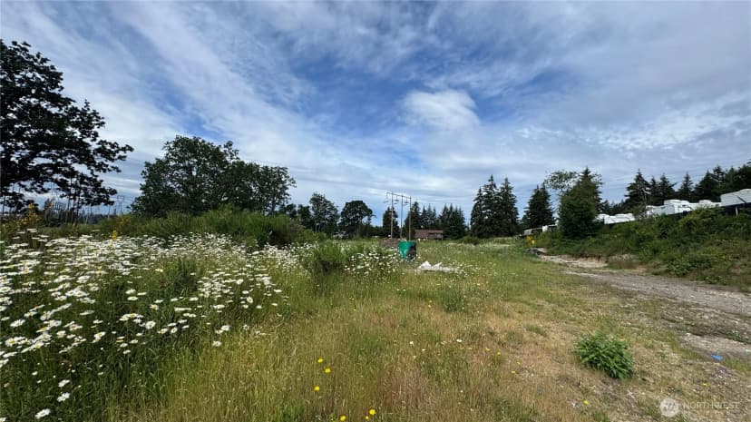 Property photo for 17906 E 45th Avenue, Tacoma